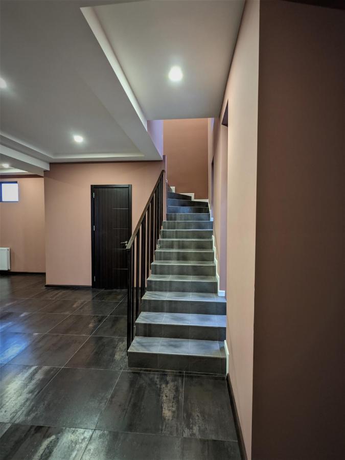 Milky Way Hotell Kazbegi Eksteriør bilde