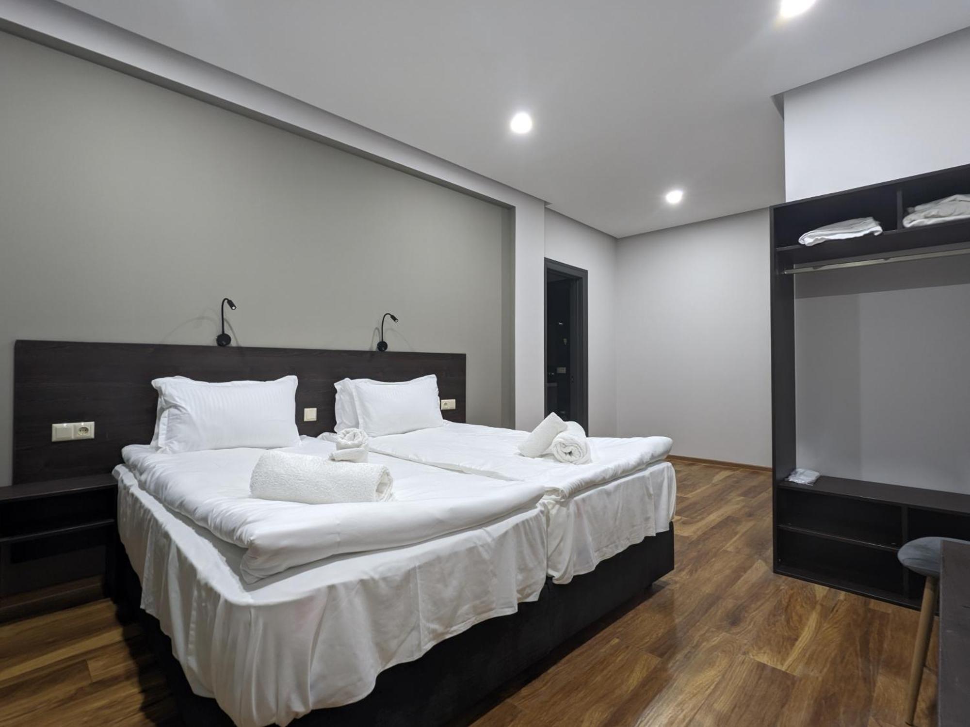 Milky Way Hotell Kazbegi Eksteriør bilde